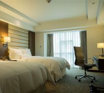 Swissotel Lima Room