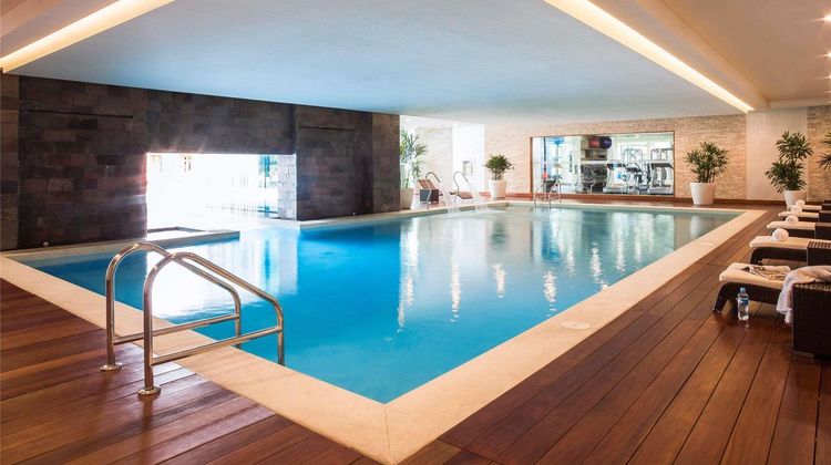 Swissotel Lima Pool