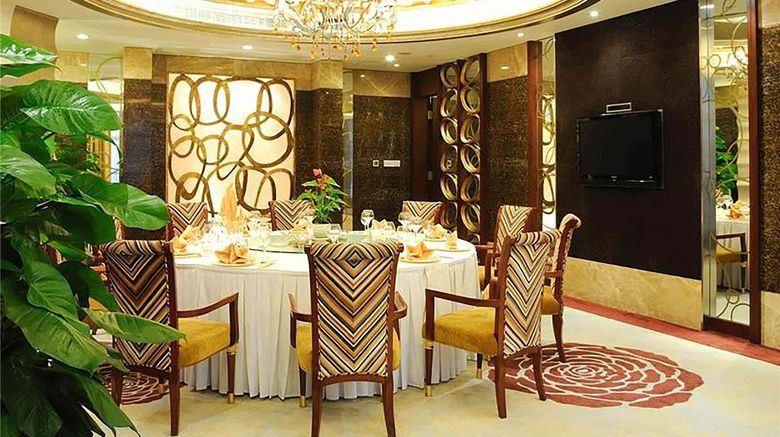<b>Swissotel Foshan Restaurant</b>. Images powered by <a href="https://iceportal.shijigroup.com/" title="IcePortal" target="_blank">IcePortal</a>.