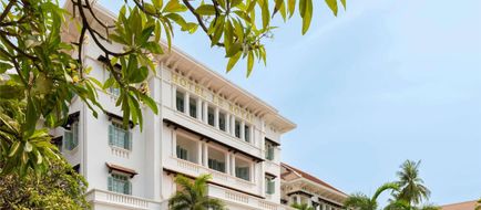 Raffles Hotel Le Royal Exterior