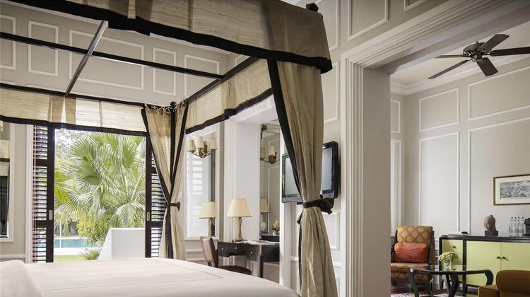 Raffles Grand Hotel D'Angkor Suite