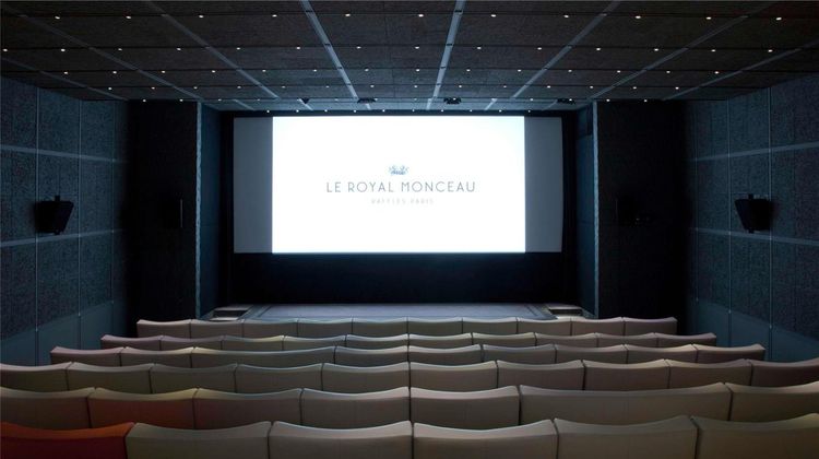 Le Royal Monceau-Raffles Paris Meeting