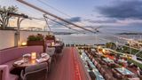 <b>Swissotel The Bosphorus, Istanbul Restaurant</b>. Images powered by <a href="https://iceportal.shijigroup.com/" title="IcePortal" target="_blank">IcePortal</a>.
