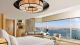 <b>Swissotel The Bosphorus, Istanbul Room</b>. Images powered by <a href="https://iceportal.shijigroup.com/" title="IcePortal" target="_blank">IcePortal</a>.