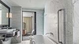 <b>Swissotel Sydney Suite</b>. Images powered by <a href="https://iceportal.shijigroup.com/" title="IcePortal" target="_blank">IcePortal</a>.
