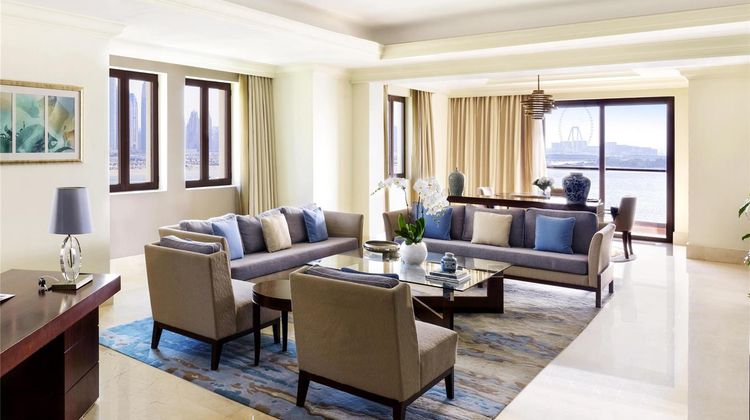 Fairmont The Palm Room