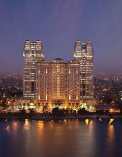 Fairmont Nile City Hotel, Cairo