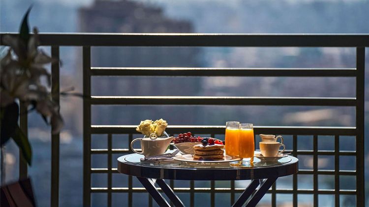 Fairmont Nile City Hotel, Cairo Room