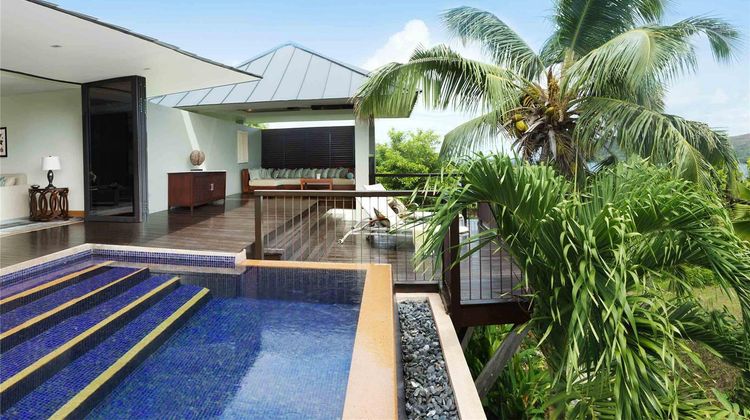 Raffles Praslin Seychelles Suite