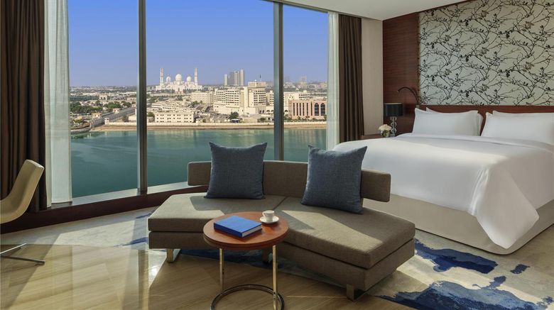 <b>Fairmont Bab Al Bahr Room</b>. Images powered by <a href="https://iceportal.shijigroup.com/" title="IcePortal" target="_blank">IcePortal</a>.