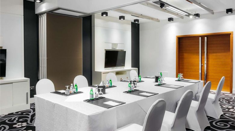 <b>Fairmont Bab Al Bahr Meeting</b>. Images powered by <a href="https://iceportal.shijigroup.com/" title="IcePortal" target="_blank">IcePortal</a>.