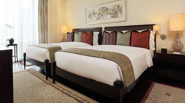 Raffles Makati Room