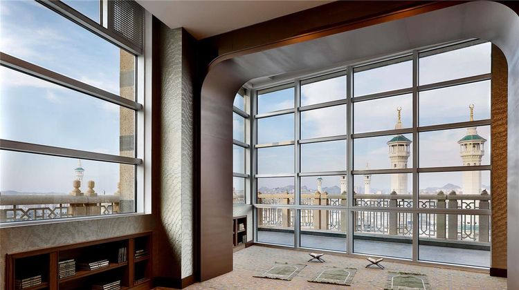 Raffles Makkah Palace Exterior