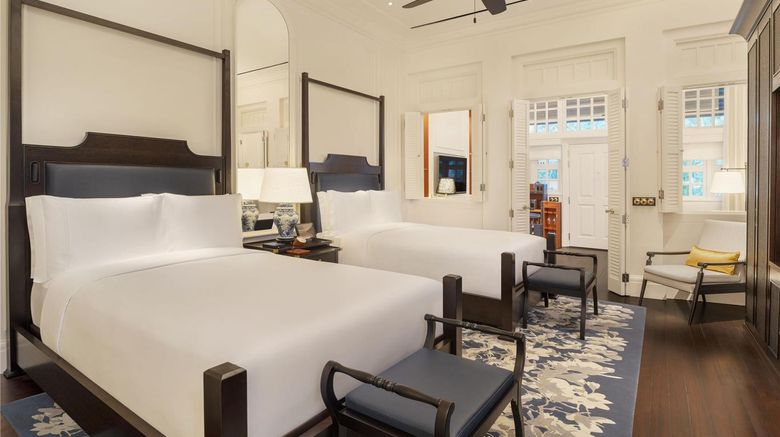 <b>Raffles Hotel Singapore Room</b>. Images powered by <a href="https://iceportal.shijigroup.com/" title="IcePortal" target="_blank">IcePortal</a>.