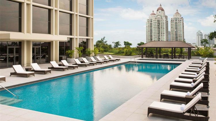 Fairmont Jakarta Pool
