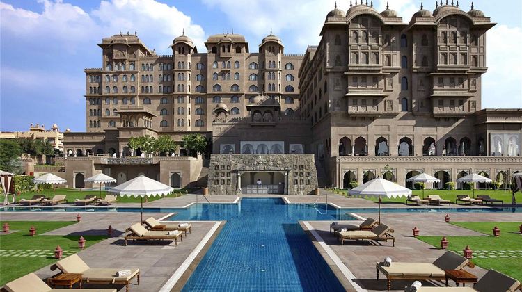 Fairmont Jaipur Pool