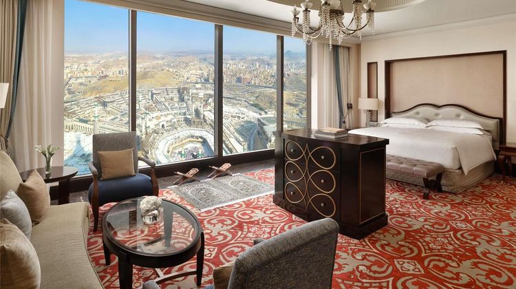 Makkah Clock Royal Tower, Fairmont Hotel Room