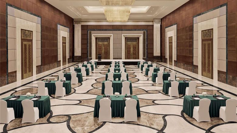<b>Makkah Clock Royal Tower, Fairmont Hotel Meeting</b>. Images powered by <a href="https://iceportal.shijigroup.com/" title="IcePortal" target="_blank">IcePortal</a>.
