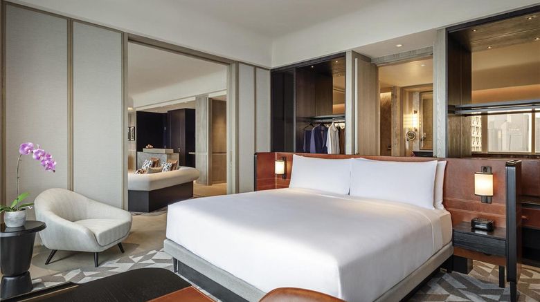 <b>Fairmont Singapore Room</b>. Images powered by <a href="https://iceportal.shijigroup.com/" title="IcePortal" target="_blank">IcePortal</a>.