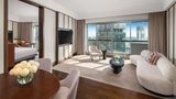<b>Fairmont Singapore Suite</b>. Images powered by <a href="https://iceportal.shijigroup.com/" title="IcePortal" target="_blank">IcePortal</a>.