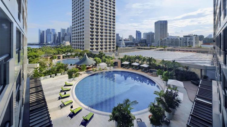 Fairmont Singapore Pool