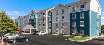 WoodSpring Suites Springdale Exterior
