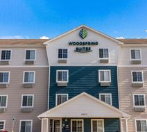 WoodSpring Suites Springdale Exterior