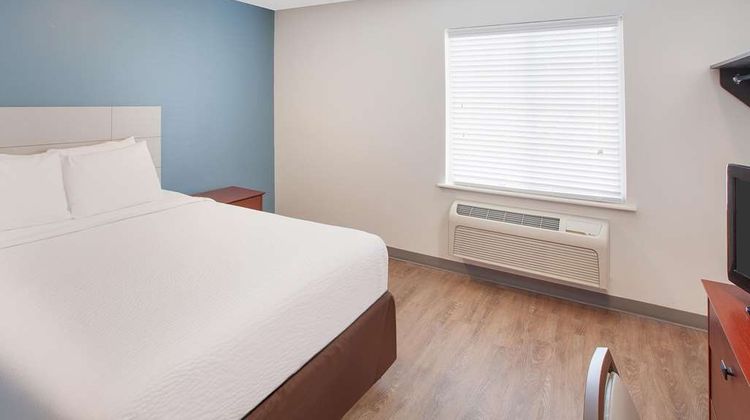 WoodSpring Suites Bentonville Room