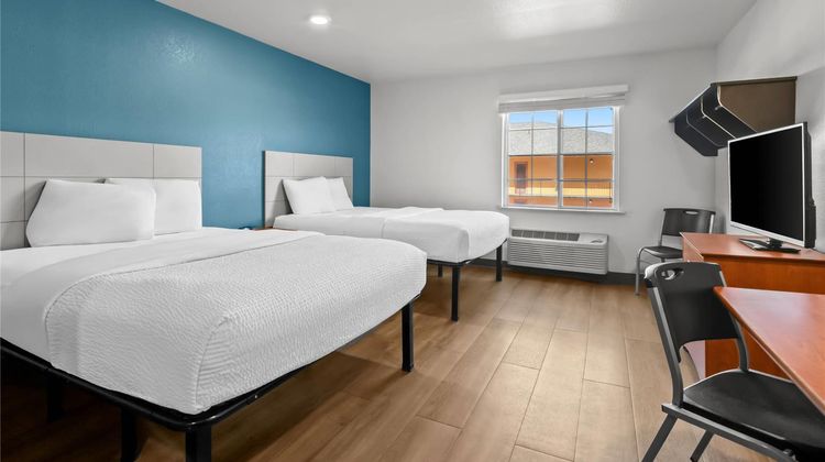 WoodSpring Suites Fayetteville I-49 Suite