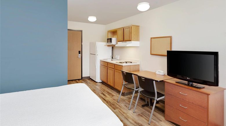 <b>WoodSpring Suites Council Bluffs Room</b>. Images powered by <a href="https://iceportal.shijigroup.com/" title="IcePortal" target="_blank">IcePortal</a>.