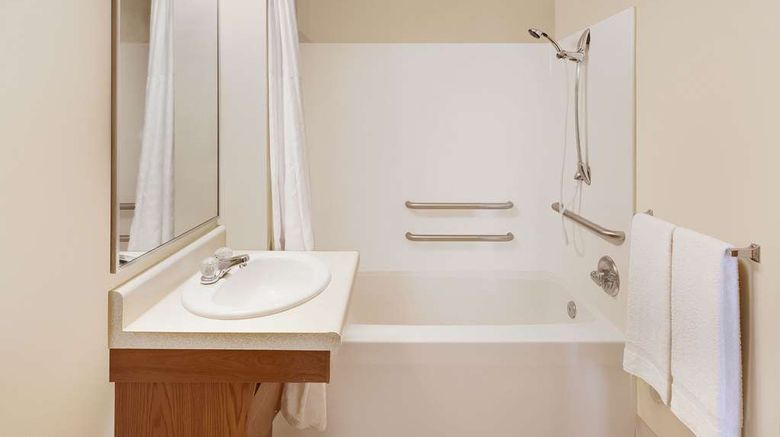 <b>WoodSpring Stes Des Moines Pleasant Hill Room</b>. Images powered by <a href="https://iceportal.shijigroup.com/" title="IcePortal" target="_blank">IcePortal</a>.