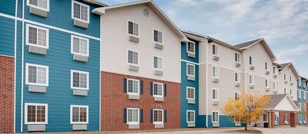 WoodSpring Suites Ankeny Exterior