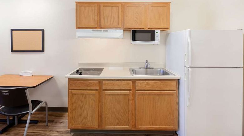 <b>WoodSpring Suites Ankeny Room</b>. Images powered by <a href="https://iceportal.shijigroup.com/" title="IcePortal" target="_blank">IcePortal</a>.
