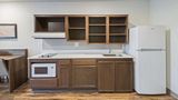 WoodSpring Suites Davenport Room