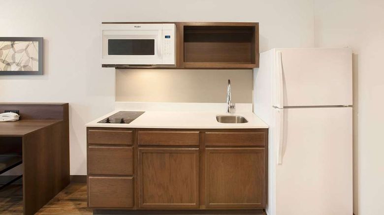 <b>WoodSpring Suites West Monroe Room</b>. Images powered by <a href="https://iceportal.shijigroup.com/" title="IcePortal" target="_blank">IcePortal</a>.