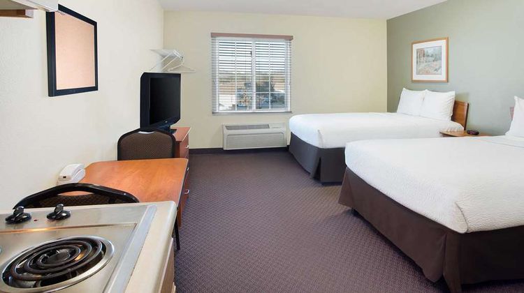 WoodSpring Suites Baton Rouge East Room