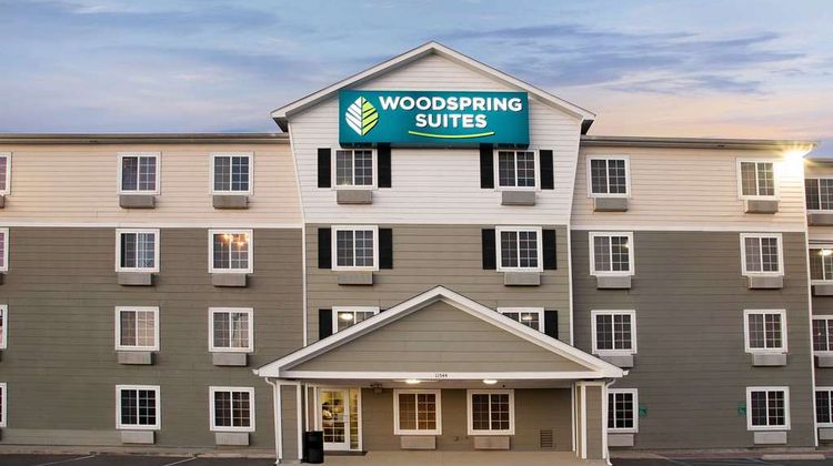 WoodSpring Suites Baton Rouge East Exterior