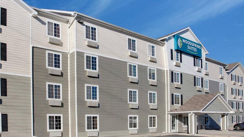 <b>WoodSpring Suites Baton Rouge Exterior</b>. Images powered by <a href="https://iceportal.shijigroup.com/" title="IcePortal" target="_blank">IcePortal</a>.