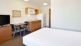WoodSpring Suites Baton Rouge Room