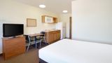 WoodSpring Suites Baton Rouge Room