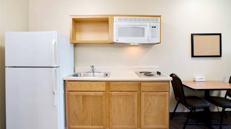 <b>WoodSpring Suites Baton Rouge Room</b>. Images powered by <a href="https://iceportal.shijigroup.com/" title="IcePortal" target="_blank">IcePortal</a>.