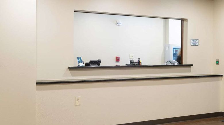 <b>WoodSpring Suites Lafayette Lobby</b>. Images powered by <a href="https://iceportal.shijigroup.com/" title="IcePortal" target="_blank">IcePortal</a>.