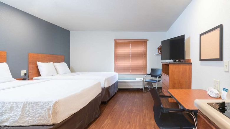 <b>WoodSpring Suites Lafayette Room</b>. Images powered by <a href="https://iceportal.shijigroup.com/" title="IcePortal" target="_blank">IcePortal</a>.