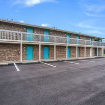 Rodeway Inn At Somers Cove Marina