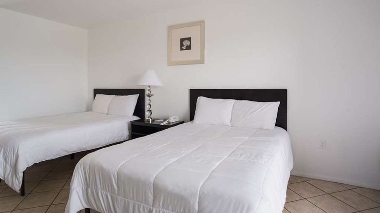 <b>Rodeway Inn At Somers Cove Marina Room</b>. Images powered by <a href="https://iceportal.shijigroup.com/" title="IcePortal" target="_blank">IcePortal</a>.