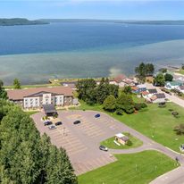 Comfort Inn And Suites Munising Lakefront