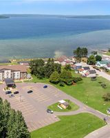 Comfort Inn And Suites Munising Lakefront
