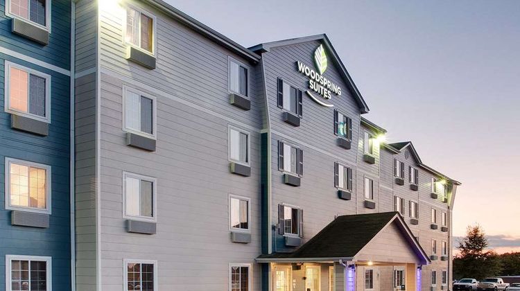 WoodSpring Suites Charlotte Shelby Exterior
