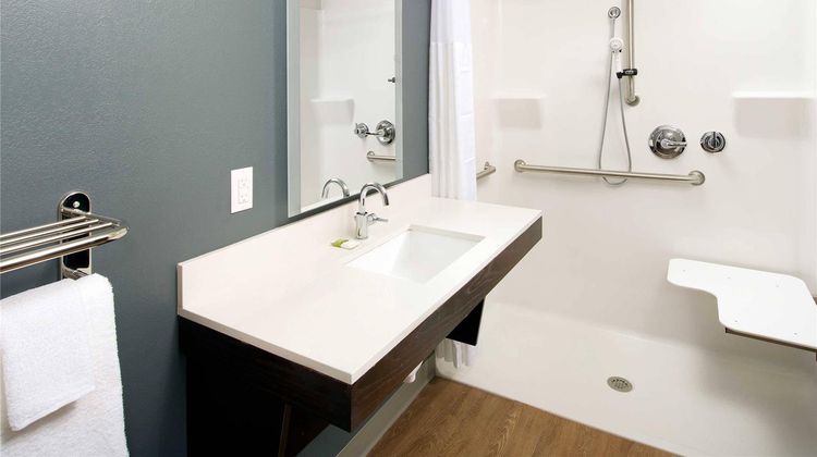 WoodSpring Suites Charlotte Shelby Room