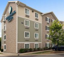 WoodSpring Suites Raleigh Apex Exterior